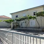 By The Sea - 15517 Trogir