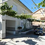 Apartment By The Sea - 15517