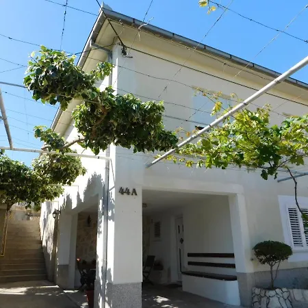 By The Sea - 15517 Apartamento *