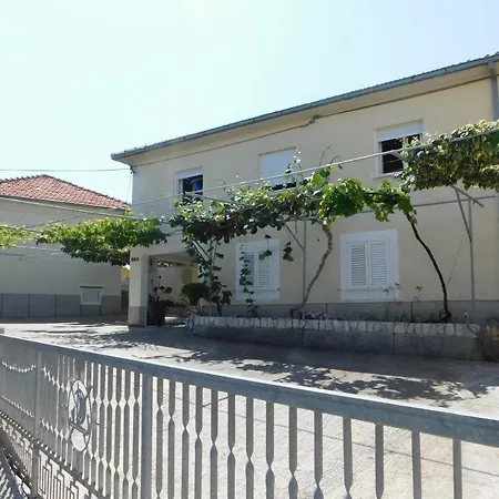 By The Sea - 15517 Trogir