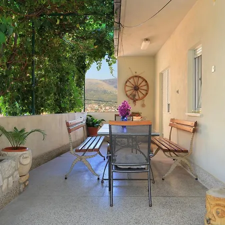 Apartman By The Sea - 15517 *