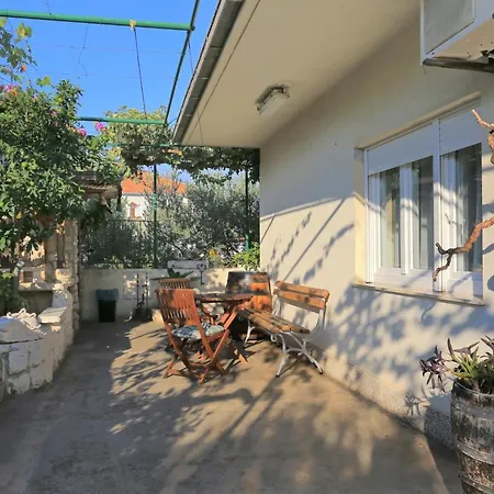 By The Sea - 15517 Trogir