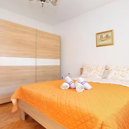 By The Sea - 15517 * Trogir