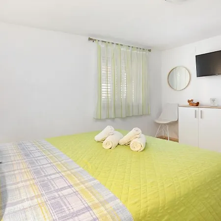 By The Sea - 15517 Apartment